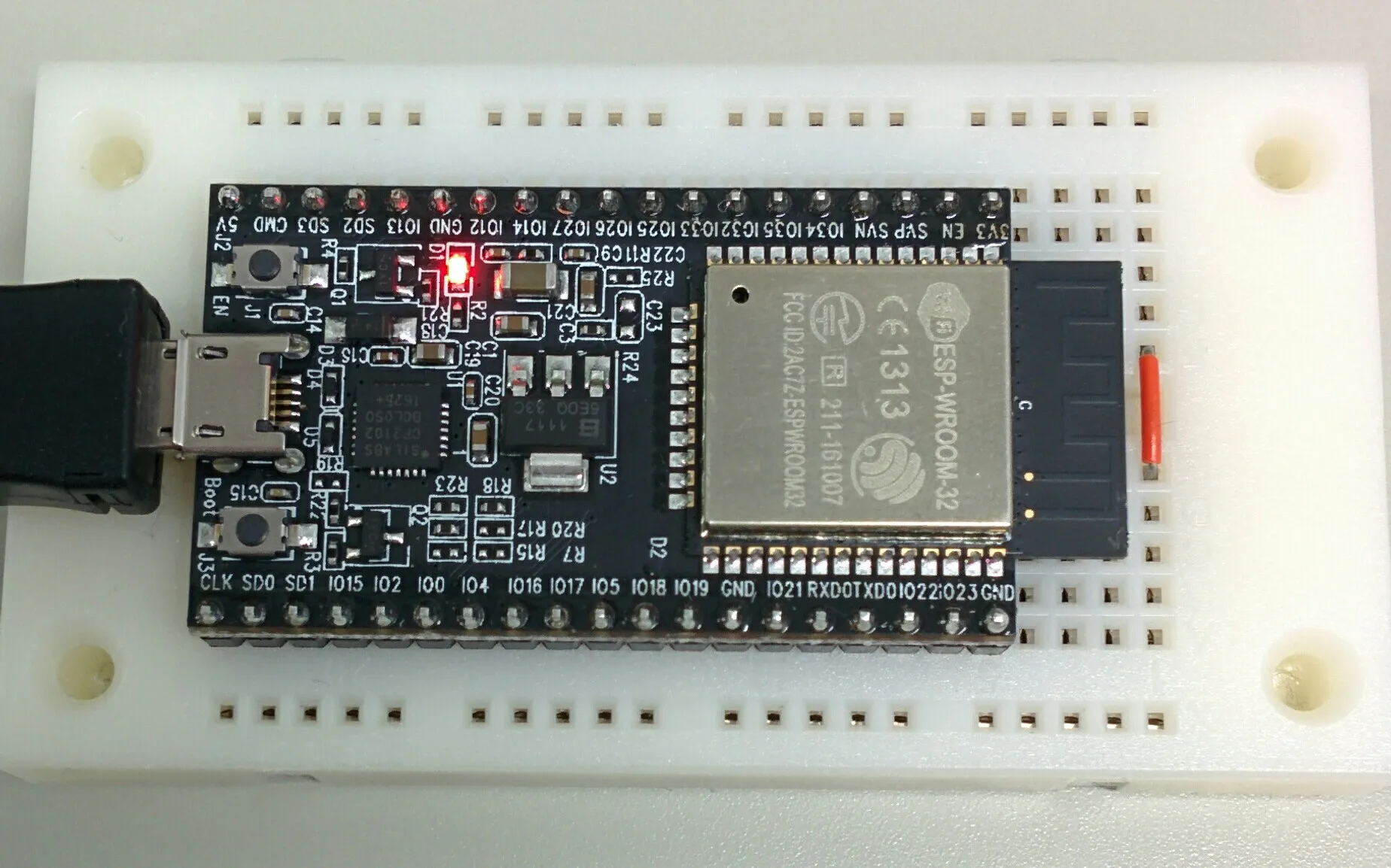 ESP32 คืออะไร